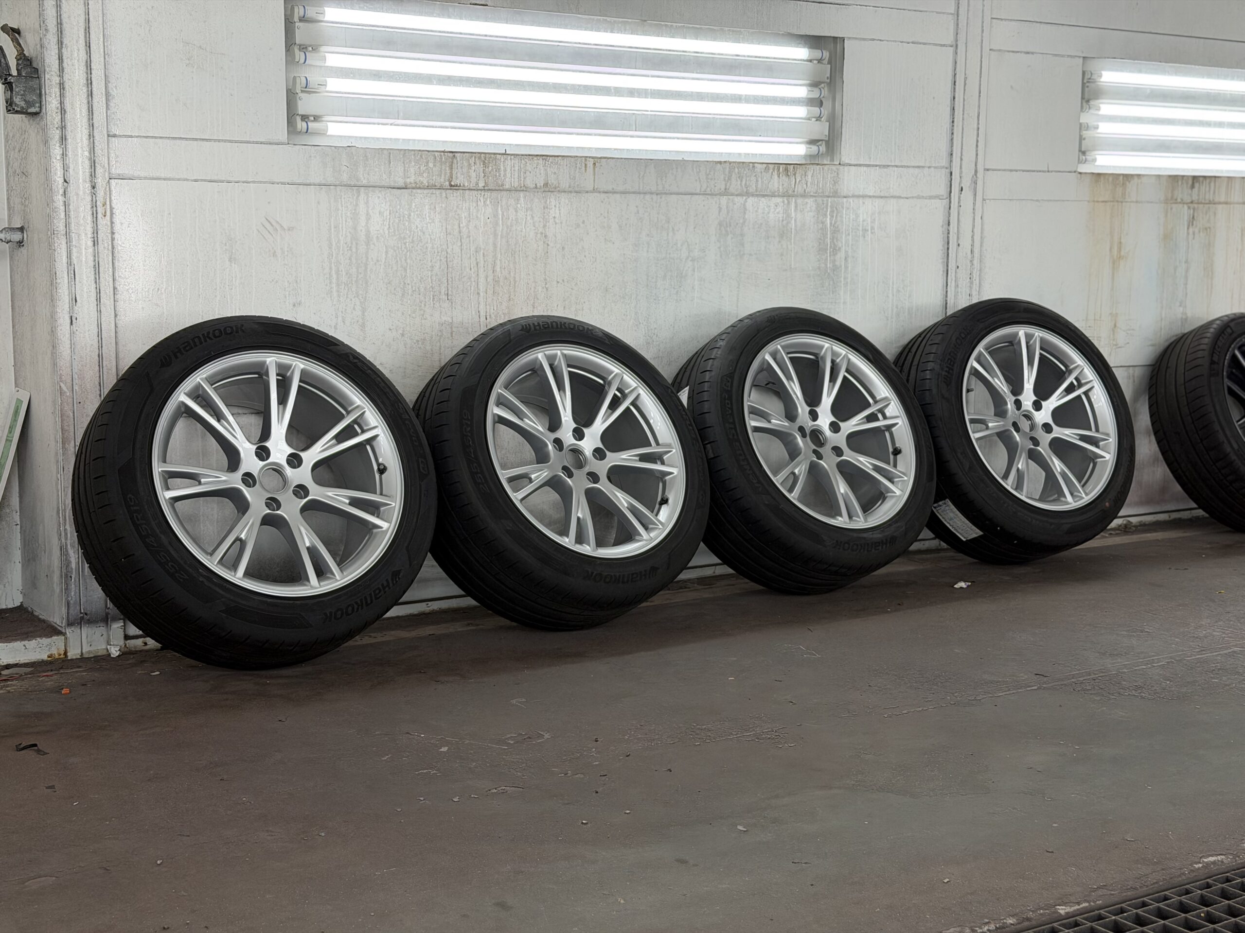 2021 – 2024 | 19” Gemini Wheels Summer Model Y