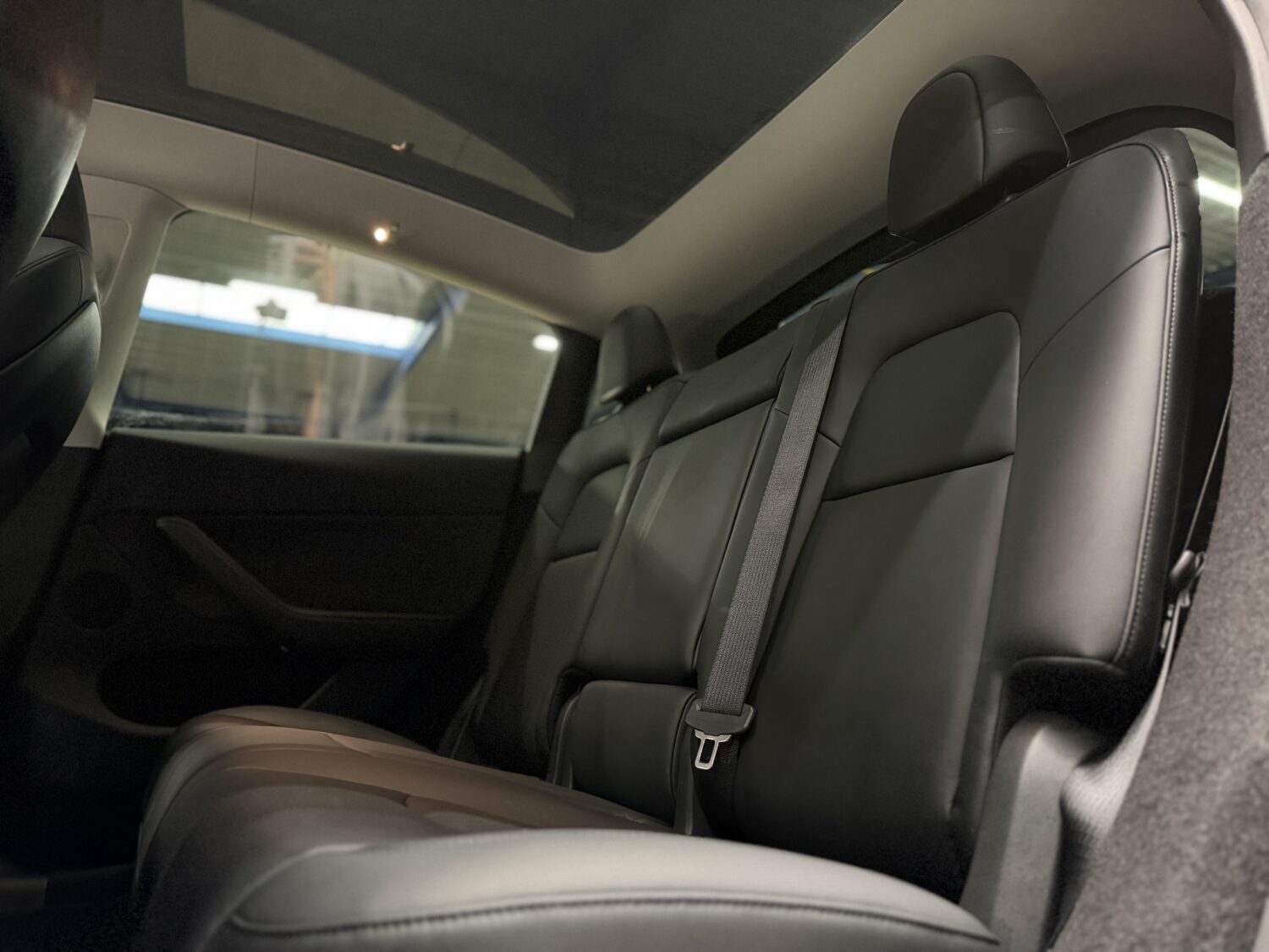 Tesla Model Y Long Range RWD 2024 – photo 8