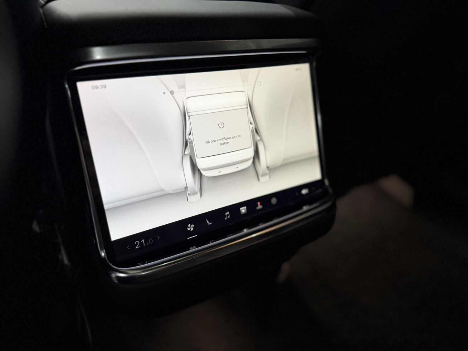 Tesla Model S Plaid 2022 – photo 8