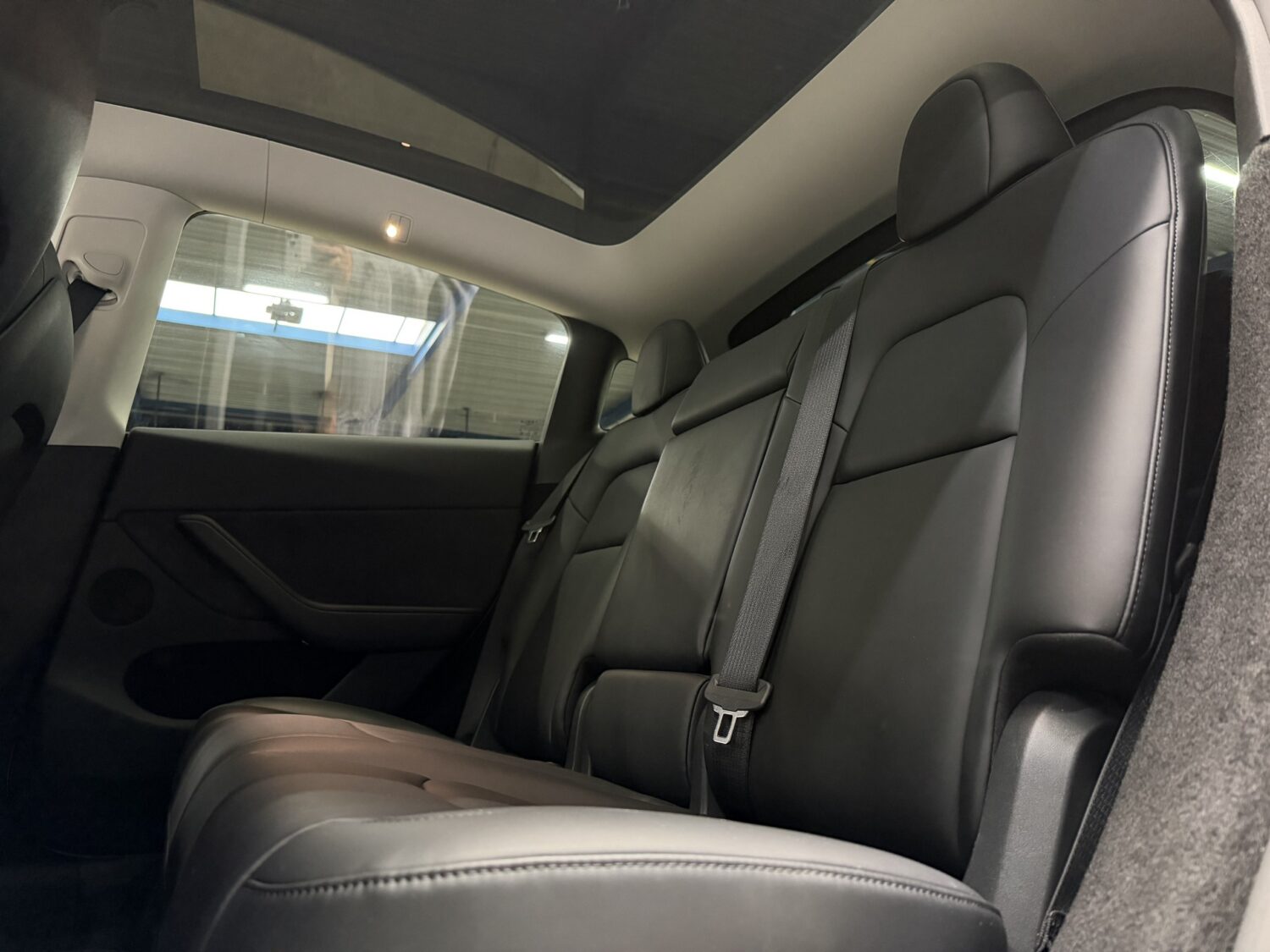 Tesla Model Y Premium RWD 2024 – photo 8