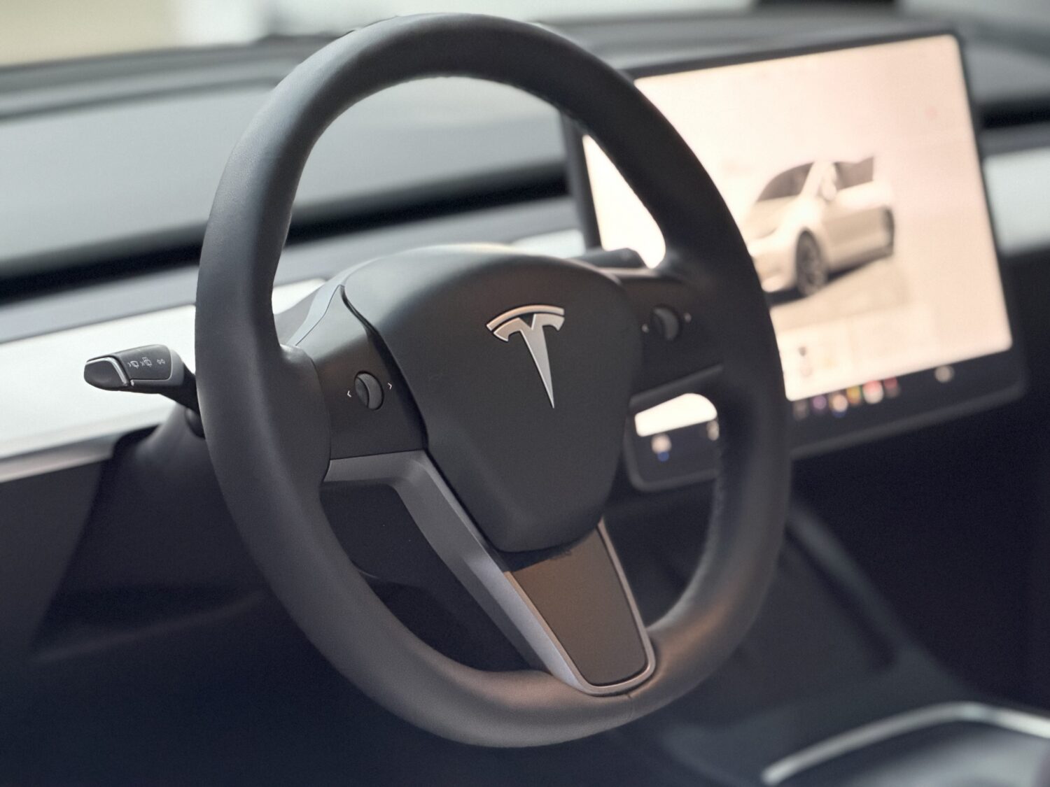 Tesla Model Y Long Range RWD 2025 – photo 5
