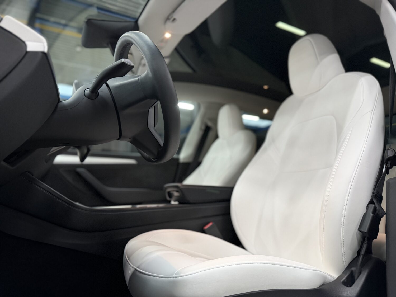 Tesla Model Y Long Range RWD 2025 – photo 7